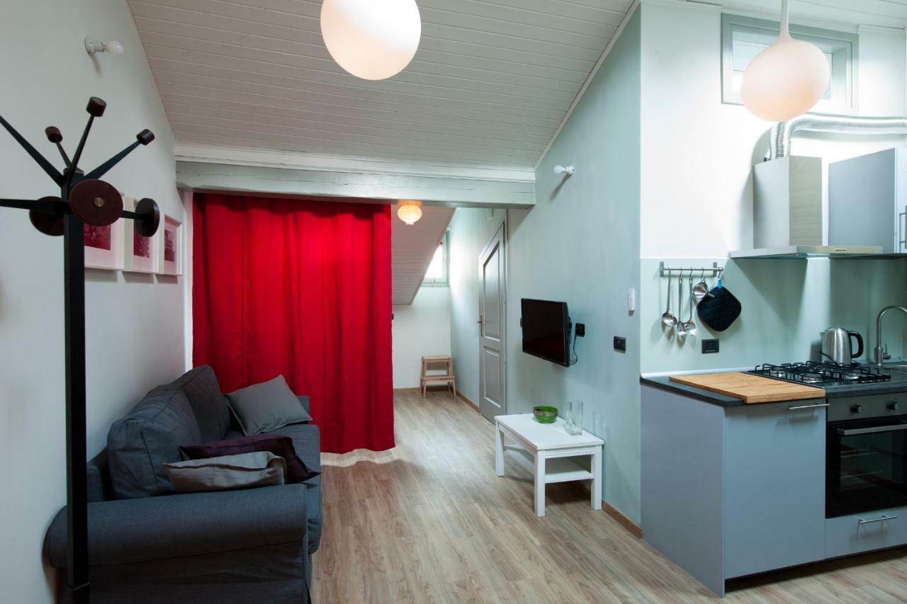 La Casa Di Ada Apartment อาออสตา ภายนอก รูปภาพ